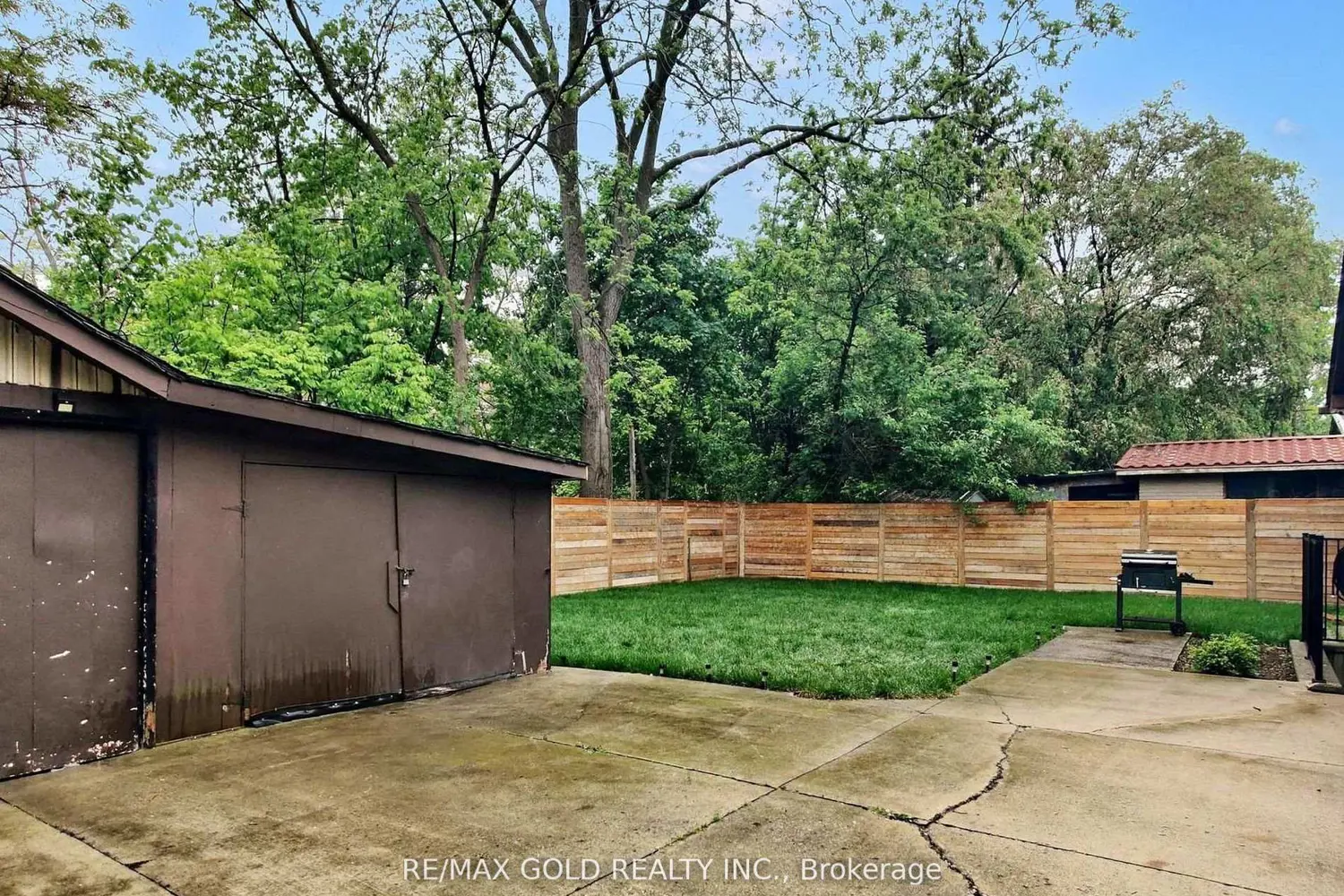 Additional image 18 of 61 Centre Street