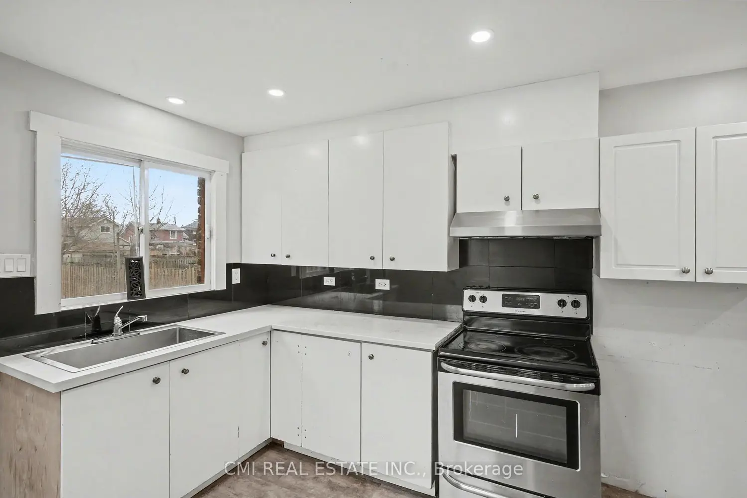 Additional image 9 of 4824 Fourth Avenue