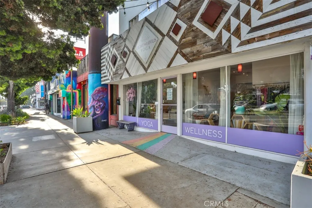 Additional image 4 of 12513 Venice Blvd, Los Angeles, CA 90066