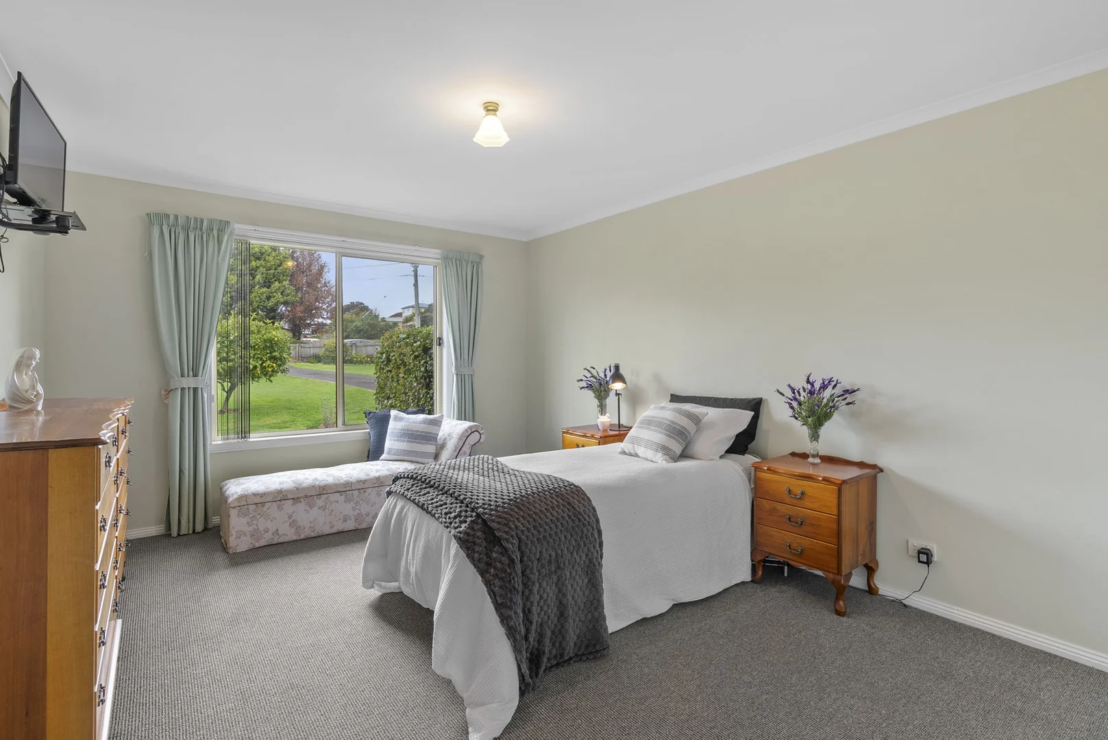 Additional image 13 of 15-17 Ellenor Street, Scottsdale TAS 7260