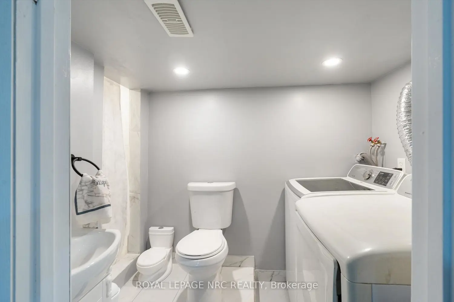 Additional image 16 of 4688 Mcdougall Crescent