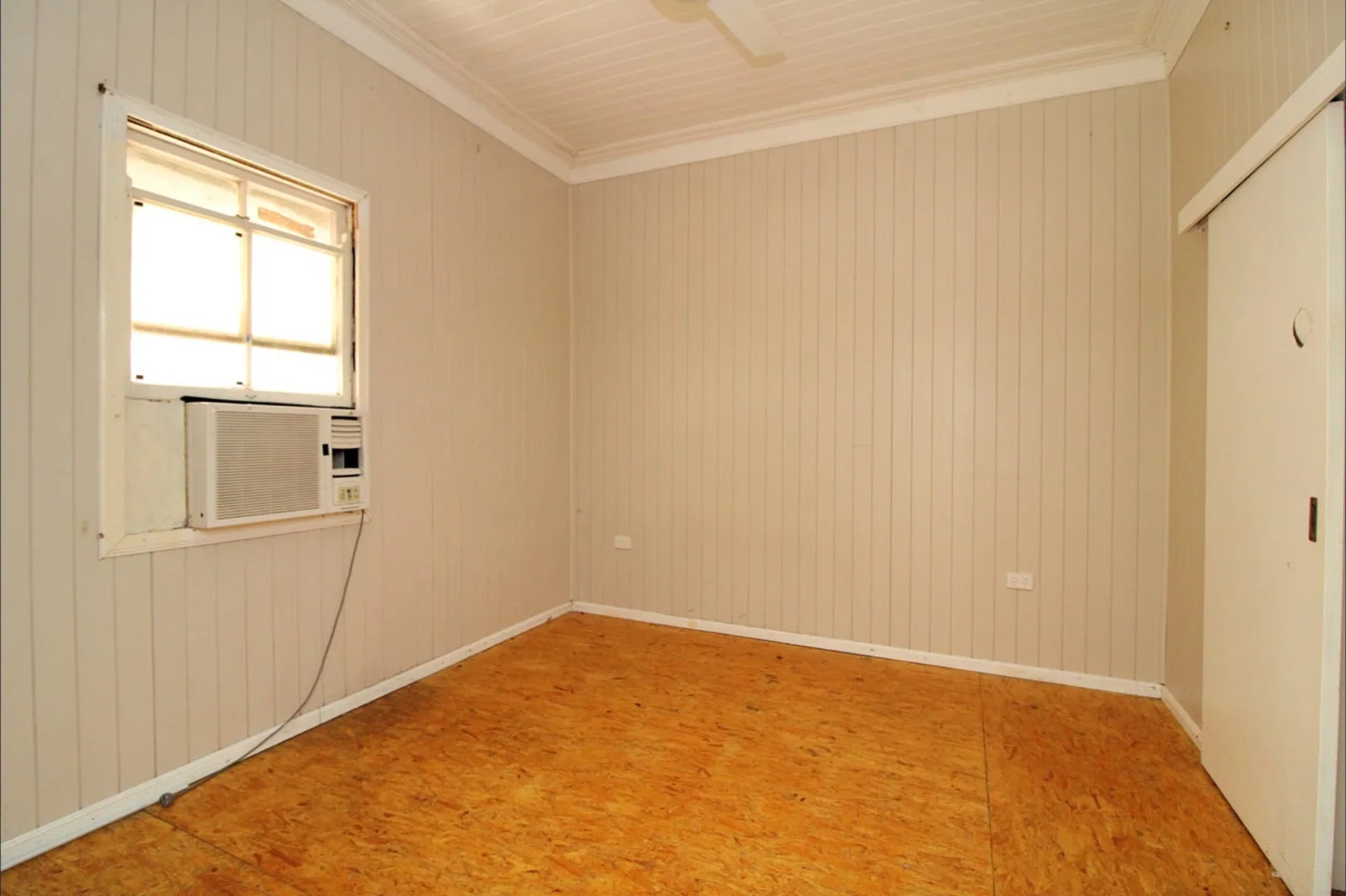 Additional image 4 of 10 Scarr St, Cloncurry QLD 4824