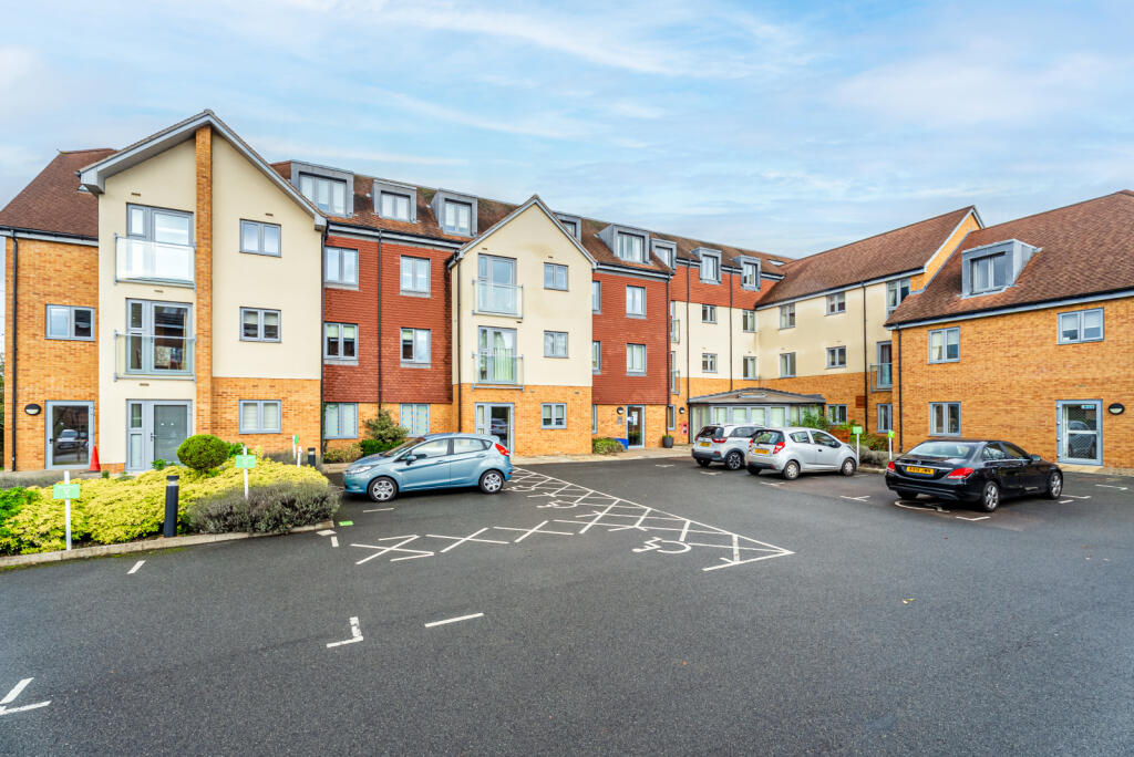 Additional image 12 of Eleanor House, 232 London Road, St. Albans, Hertfordshire, AL1