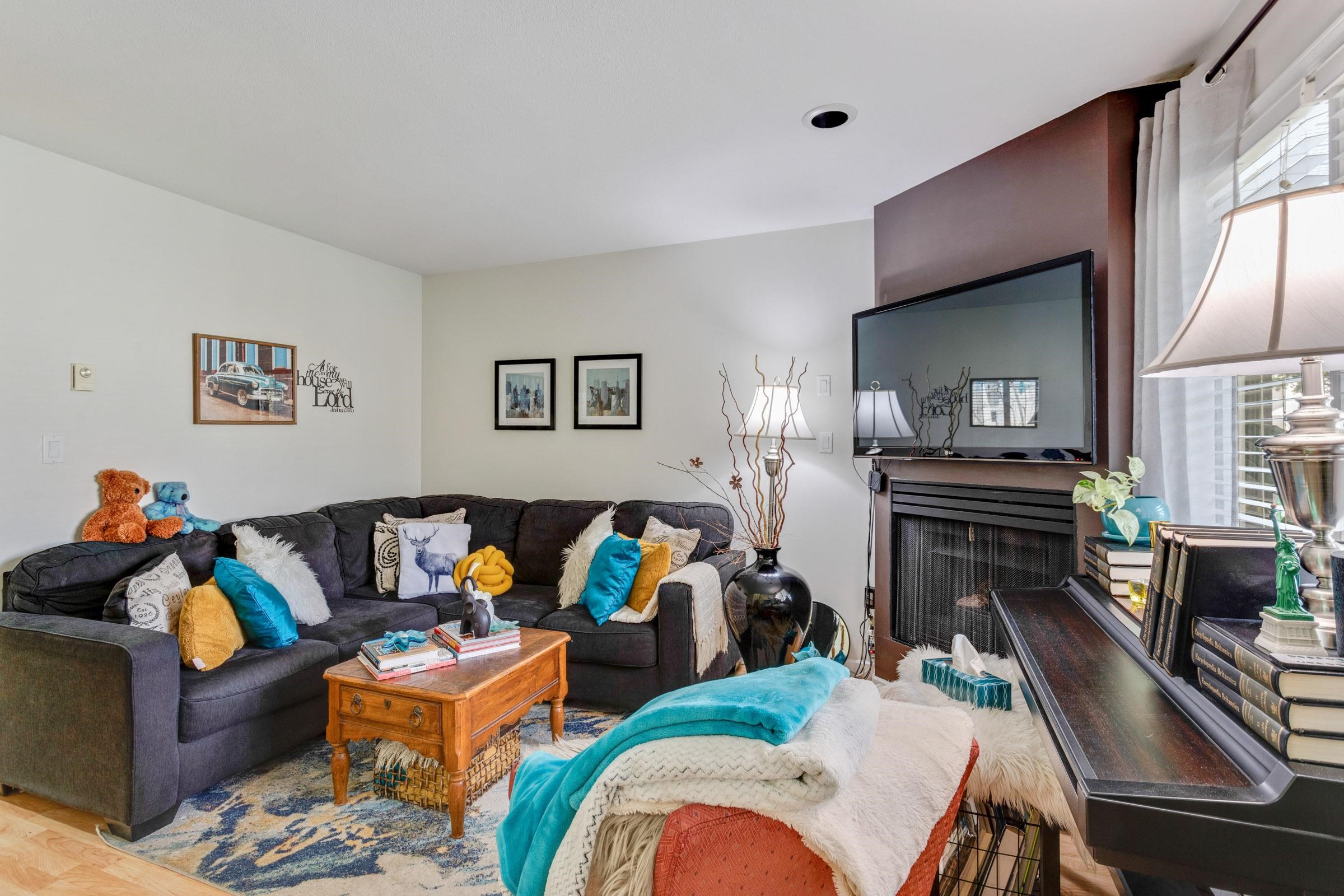 Additional image 3 of 205-1518 Bowser Avenue, North Vancouver, BC, V7P 2Y3