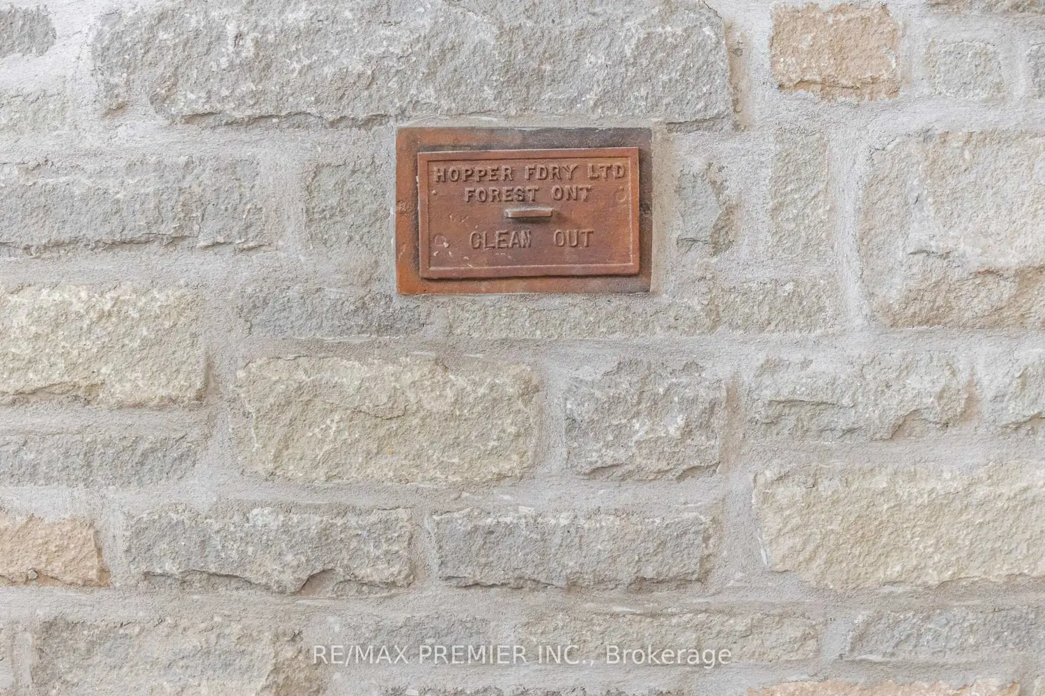 Additional image 13 of 752 Pinegrove Avenue