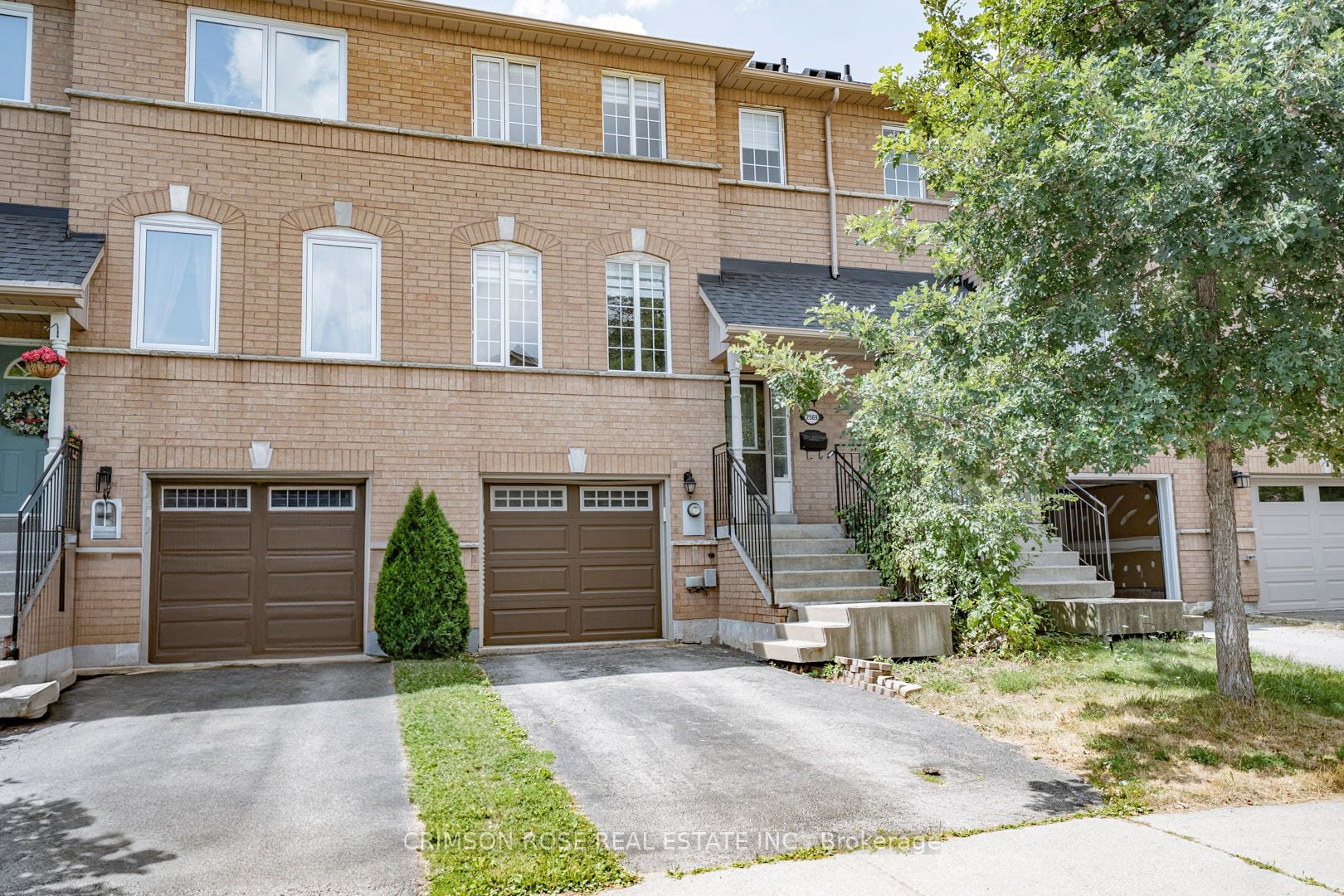 2569 Gill Crescent, Oakville, ON, L6H 6P3