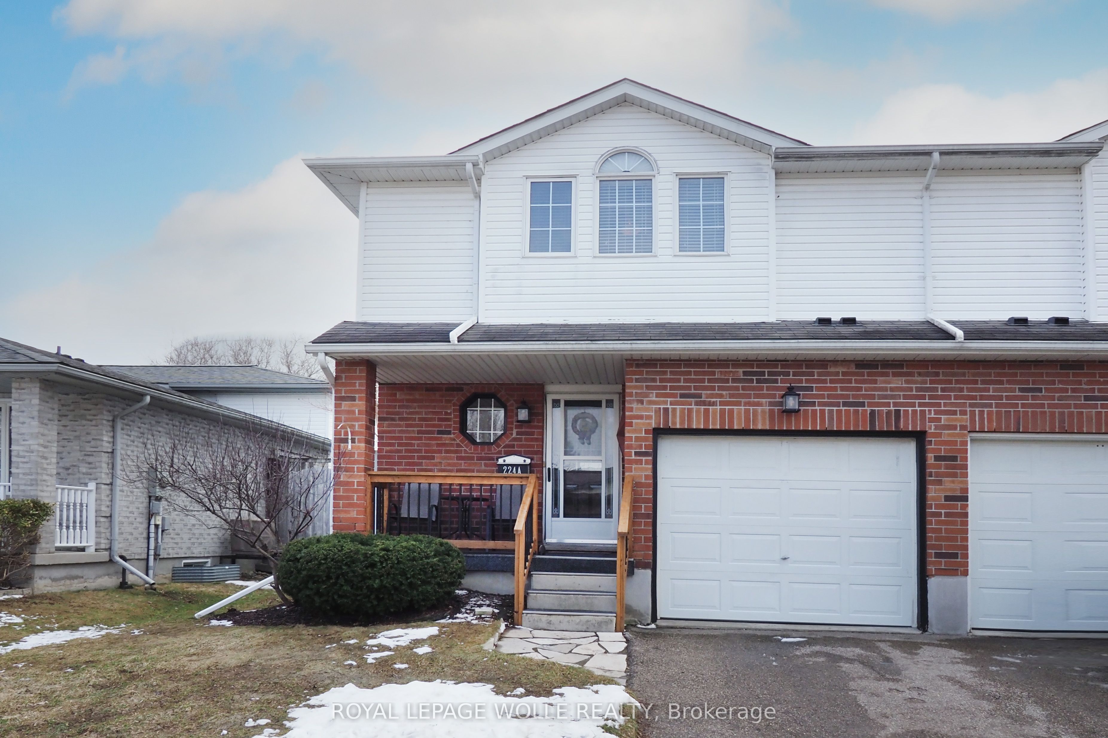 A-224 Inverhuron Crescent, Waterloo, ON, N2V 2H7