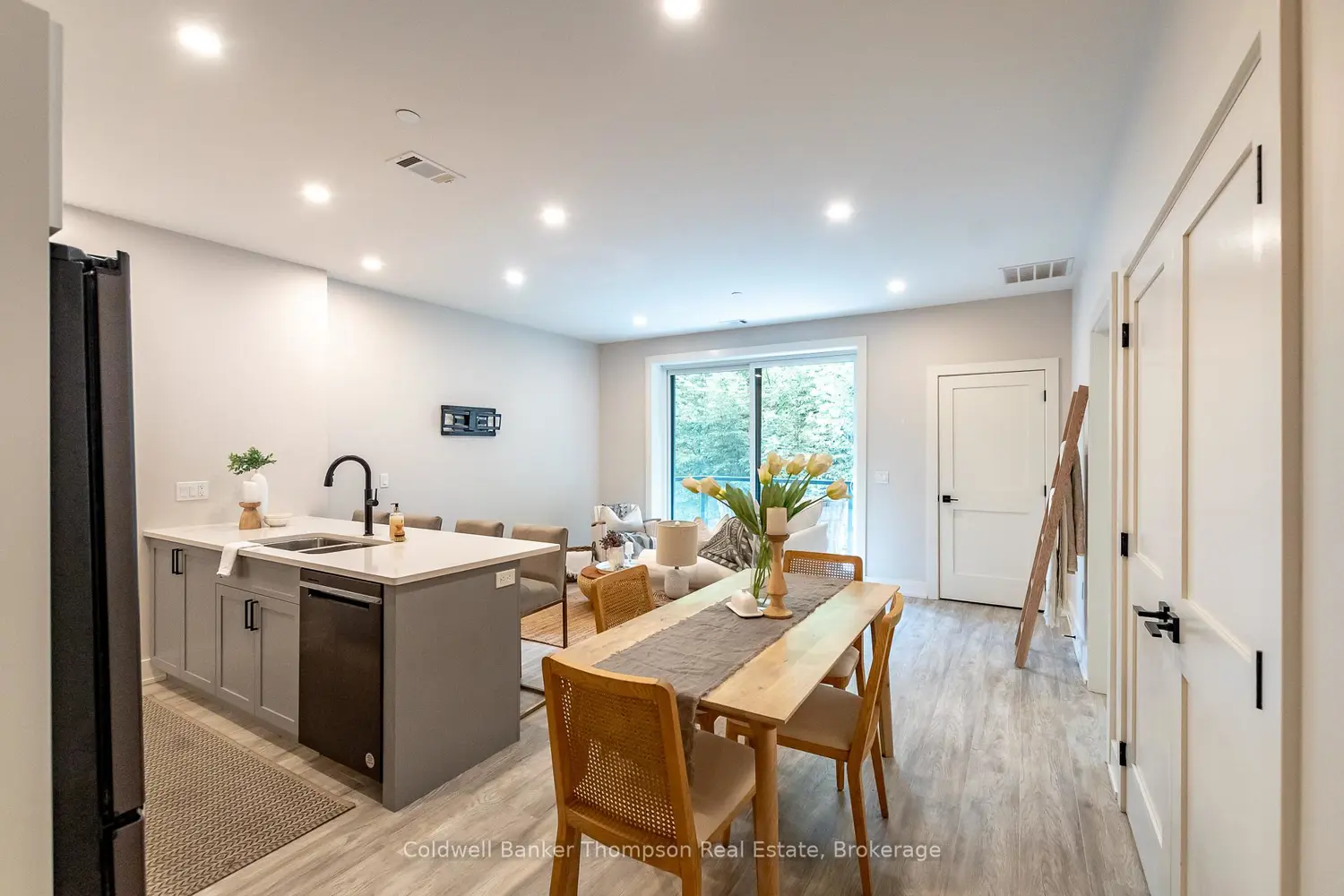 Additional image 2 of 18 Campus Trail 207