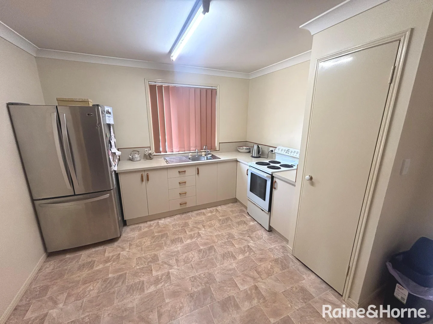 Additional image 23 of 42 Windsor Circle, Kingaroy QLD 4610