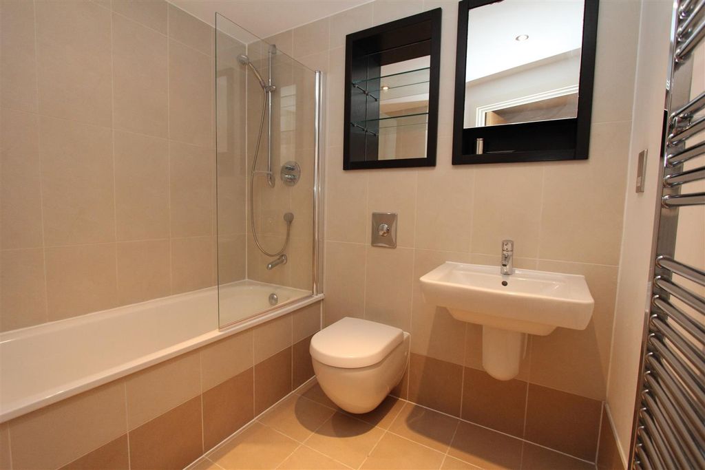 Additional image 6 of 1 bed flat for saleClarence House, Leeds Dock LS10