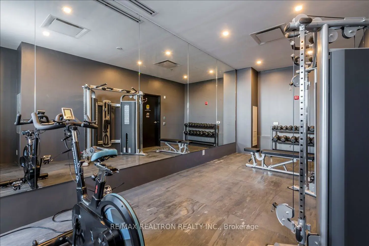 Additional image 17 of 430 Essa Road 224