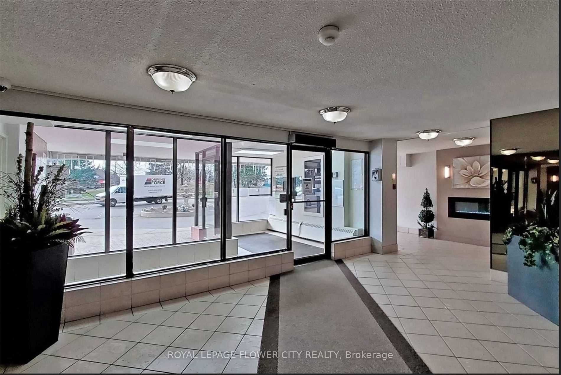 Additional image 2 of 2409-18 Knightsbridge Road, Brampton, ON, L6T 3X5