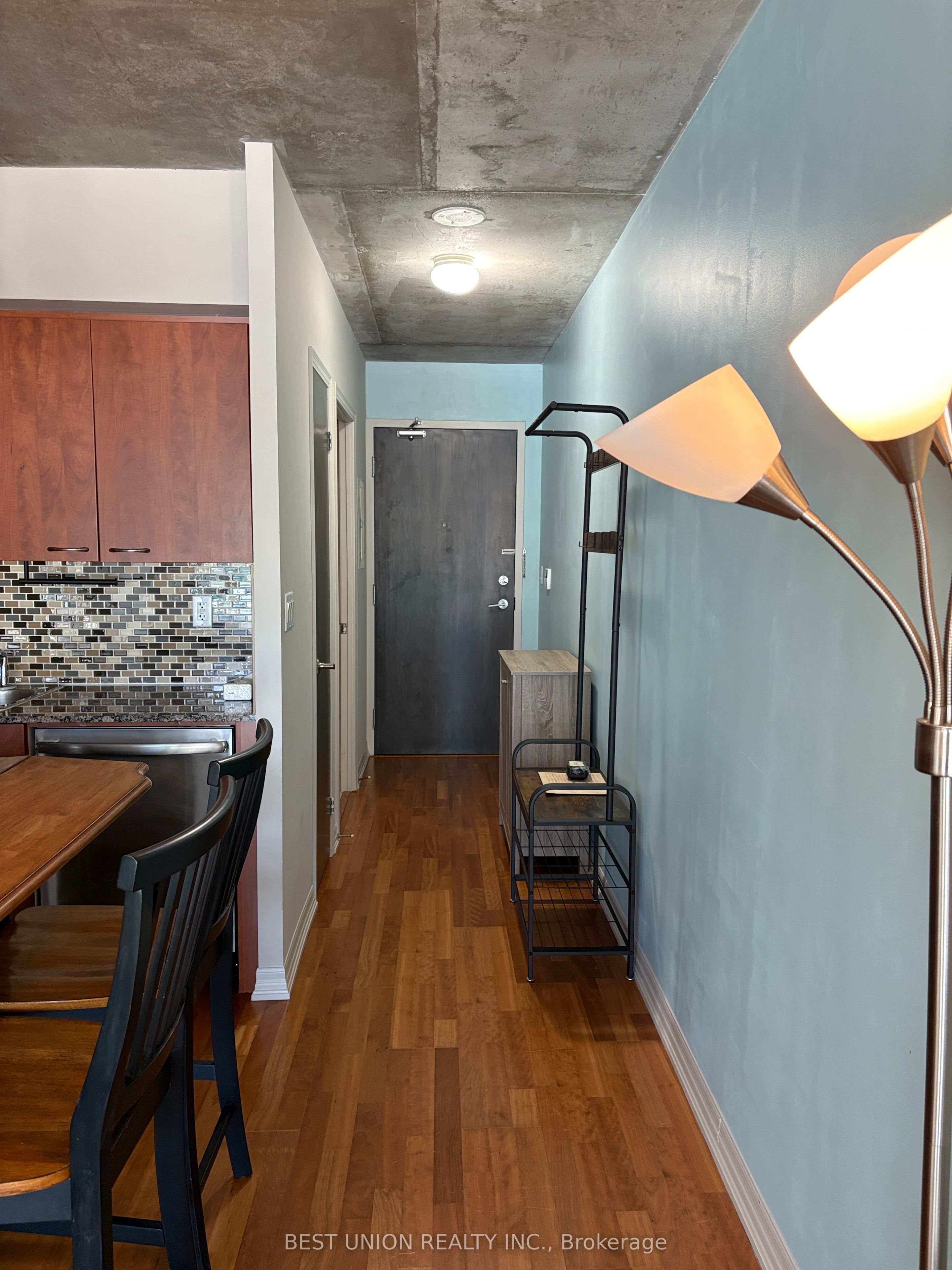 Additional image 3 of 505-22 Wellesley Street E, Toronto, ON, M4Y 1G3
