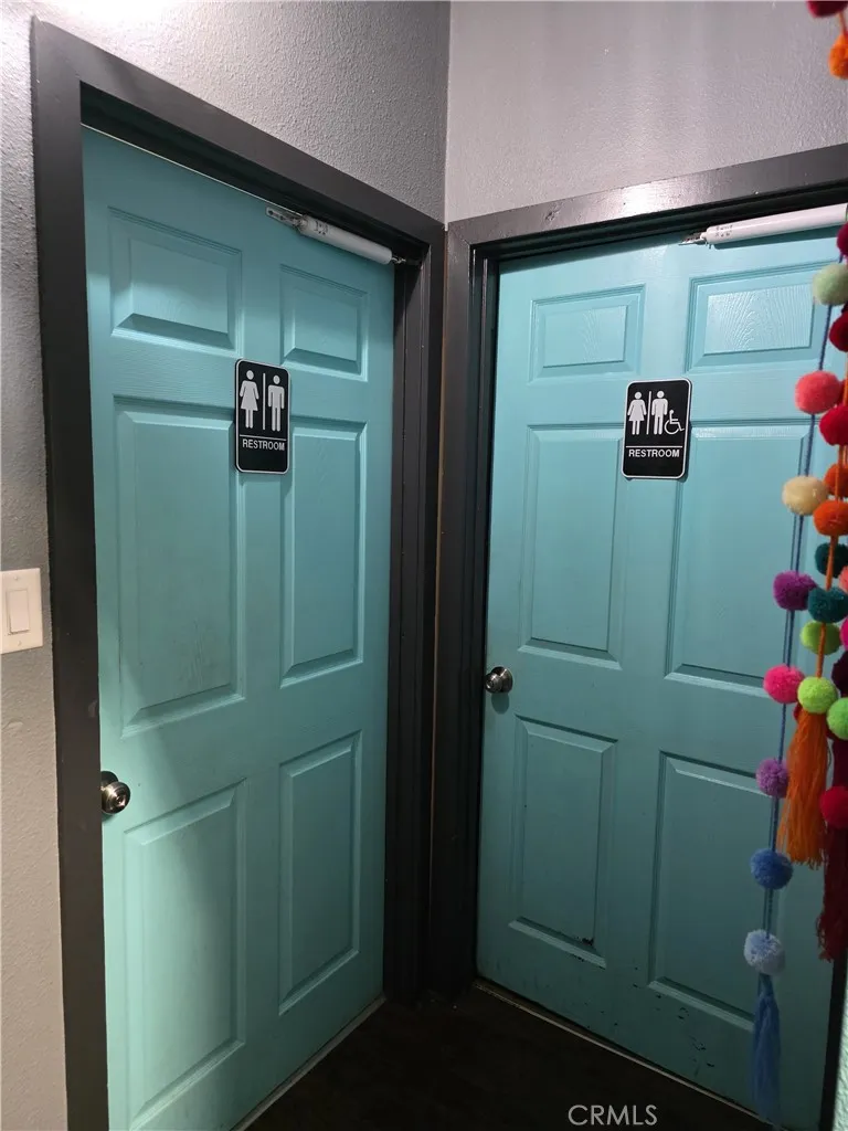 Additional image 14 of 7213 Balboa Boulevard, Van Nuys, CA 91406