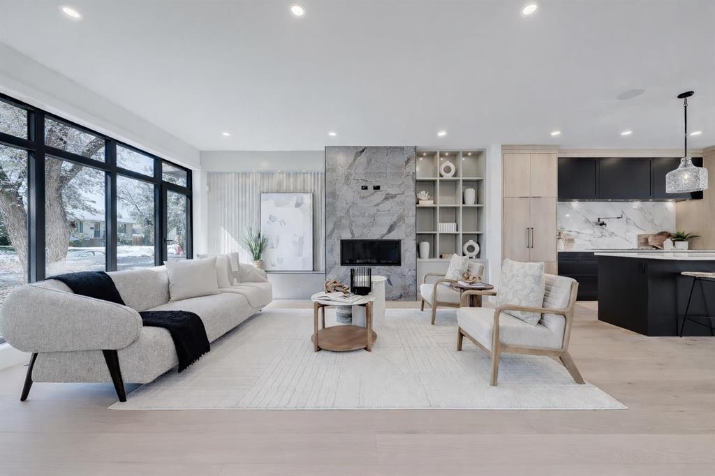 Additional image 4 of 2838 34 Street SW, Calgary, AB, T3E 2W9