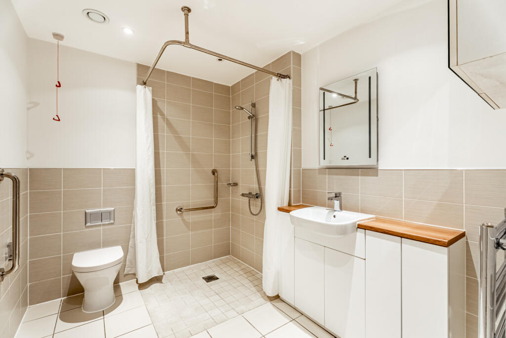 Additional image 9 of Eleanor House, 232 London Road, St. Albans, Hertfordshire, AL1