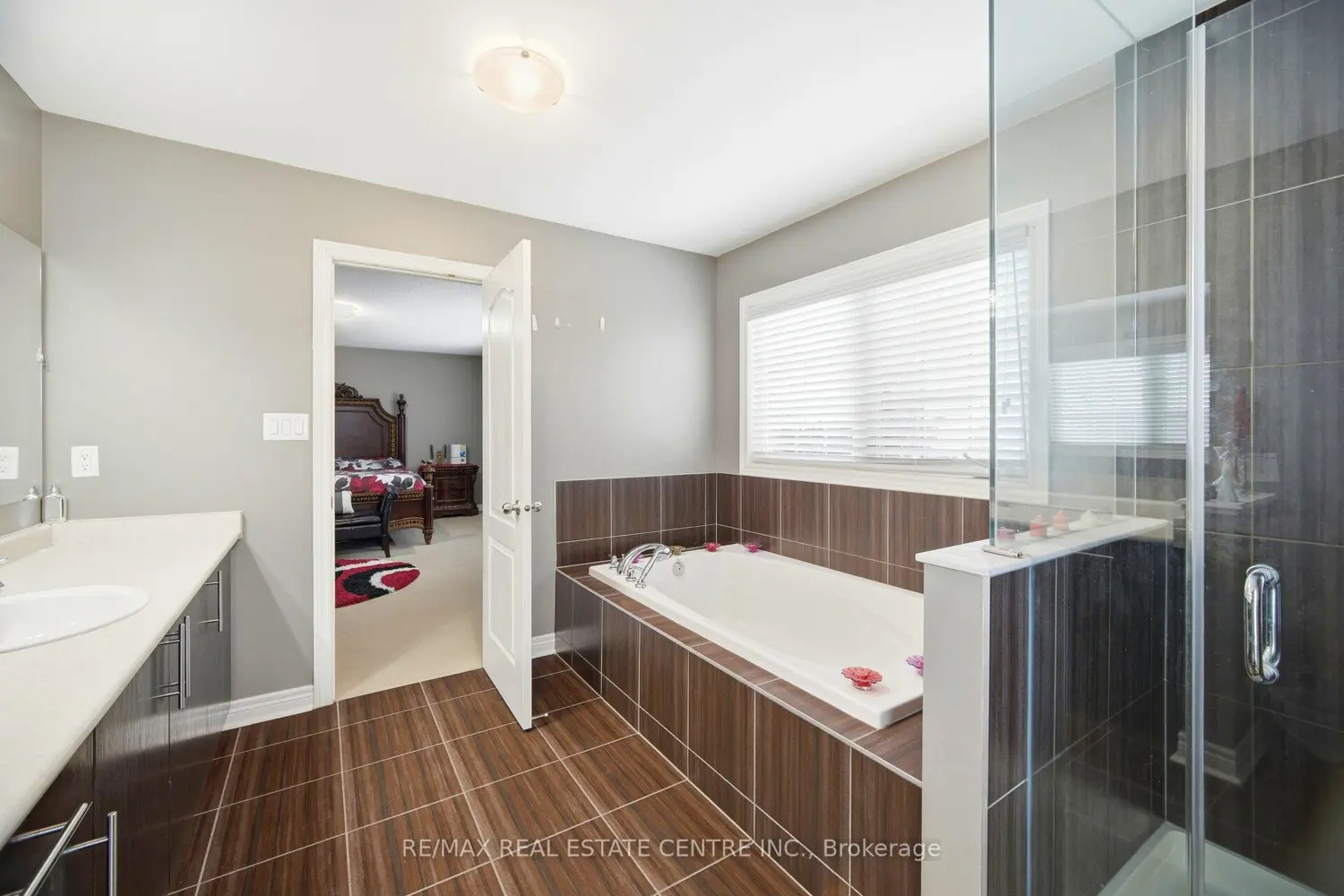 Additional image 13 of 38 Lightcatcher Circle