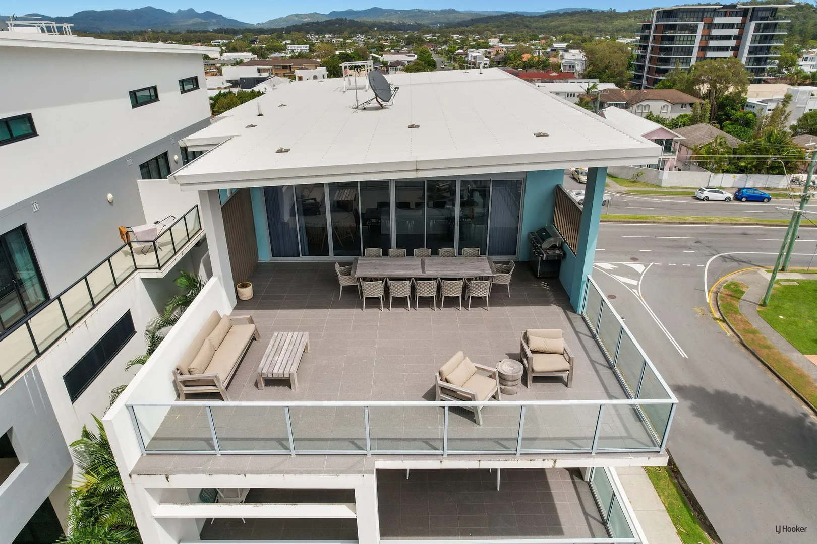 Additional image 8 of 5/4 Twenty Seventh Avenue, Palm Beach QLD 4221