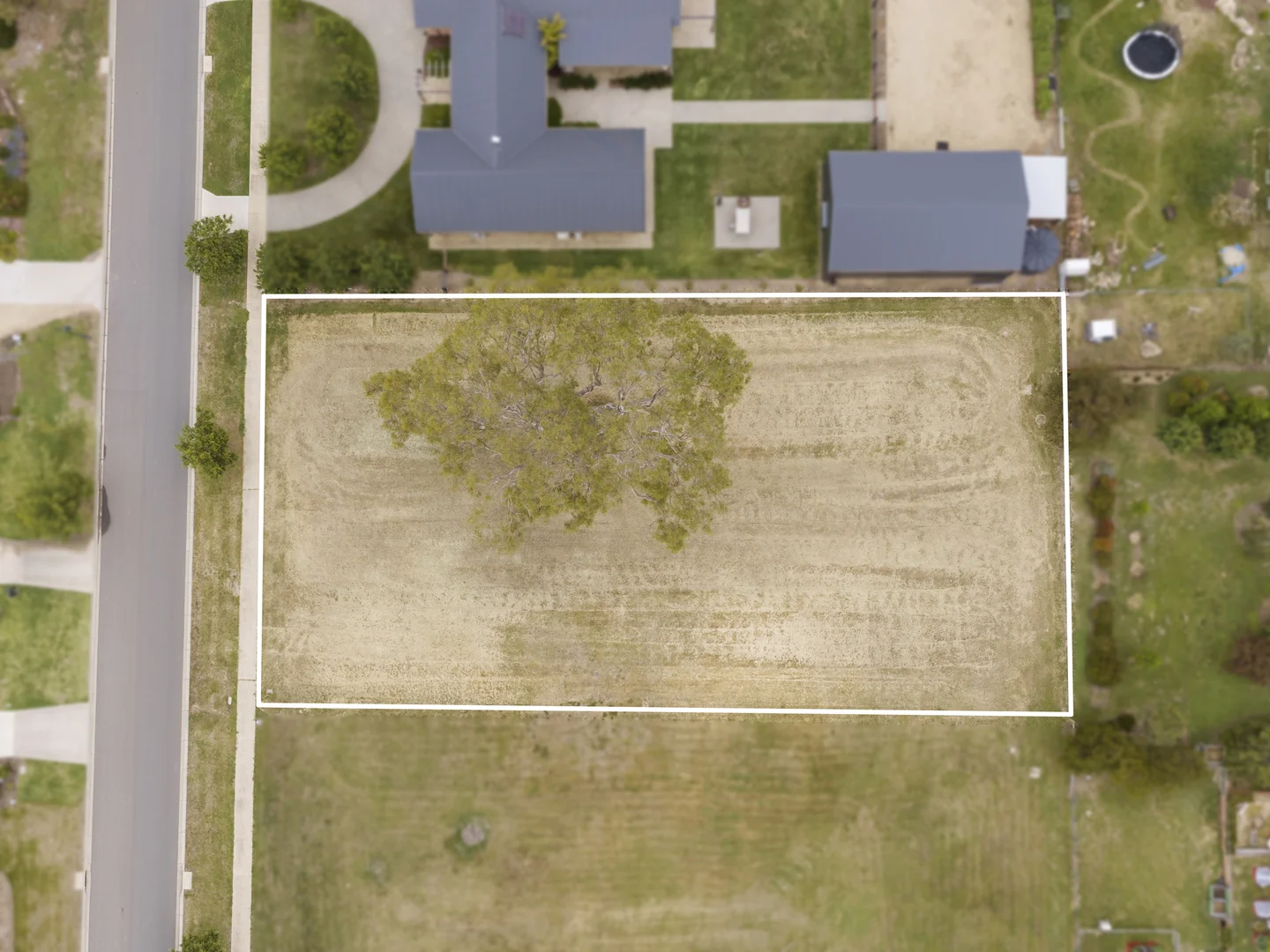 Additional image 3 of 33 Donovans Way, Mansfield VIC 3722