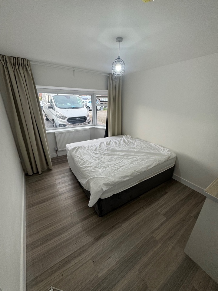 Additional image 3 of Room in a Shared House, Brushfield Road, B42, N1 7GU