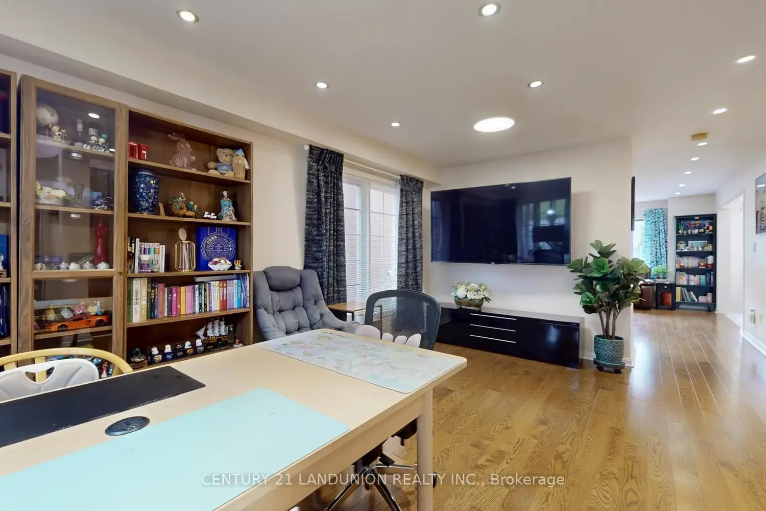 Additional image 6 of 10 Majestic Drive