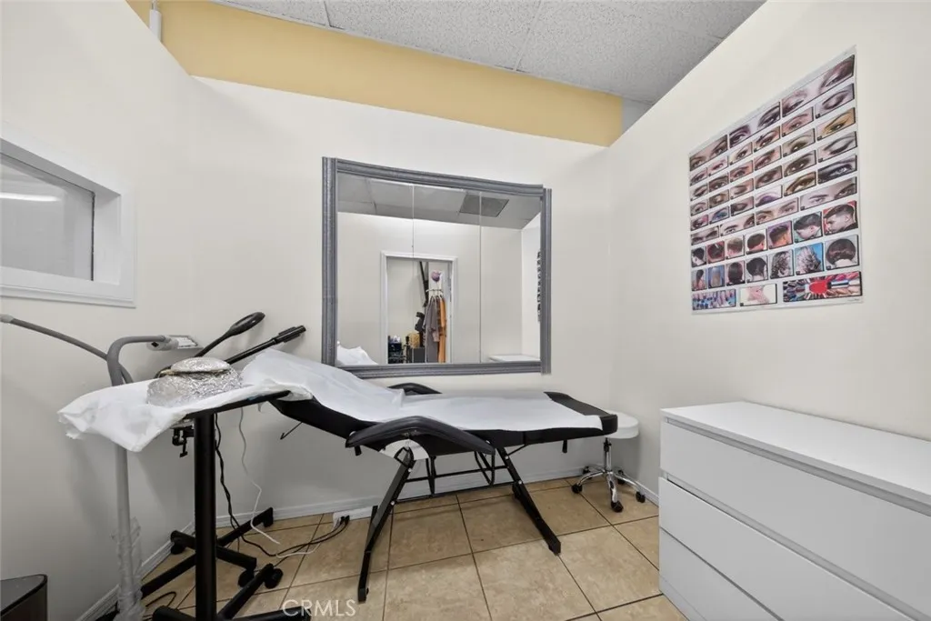 Additional image 14 of 9722 Woodman Avenue, Arleta, CA 91331