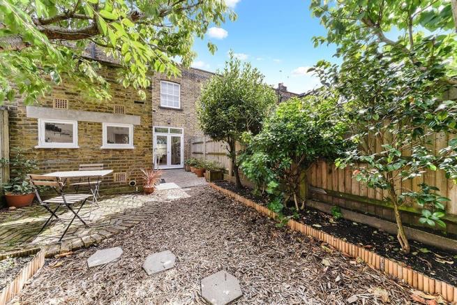 Additional image 3 of Room in a Shared House, Courtenay Square, SE11, N1 7GU