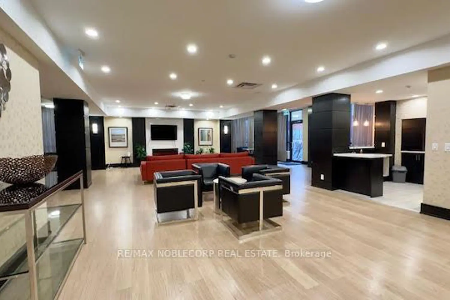 Additional image 15 of 55 De Boers Drive 506