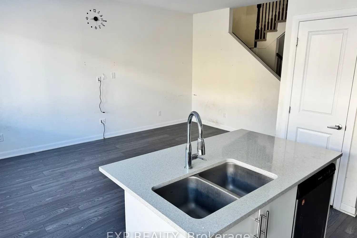 Additional image 8 of 2063 Caltra Crescent