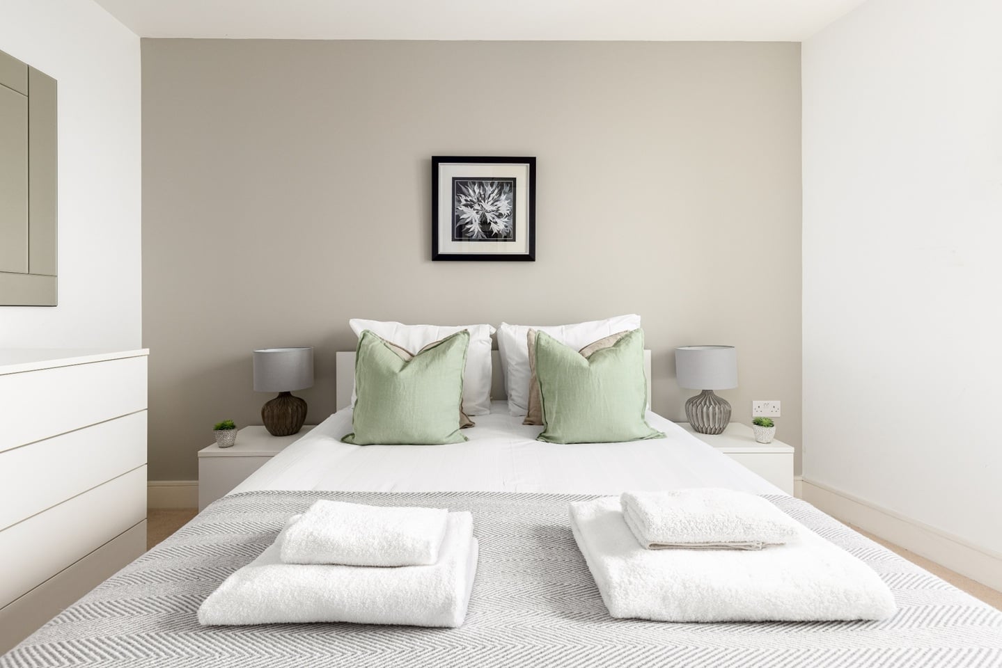 Additional image 6 of 2 Bed Flat, Queensland Road, N7, N1 7GU