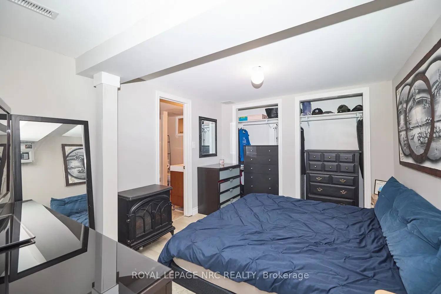 Additional image 12 of 48 Derner Line