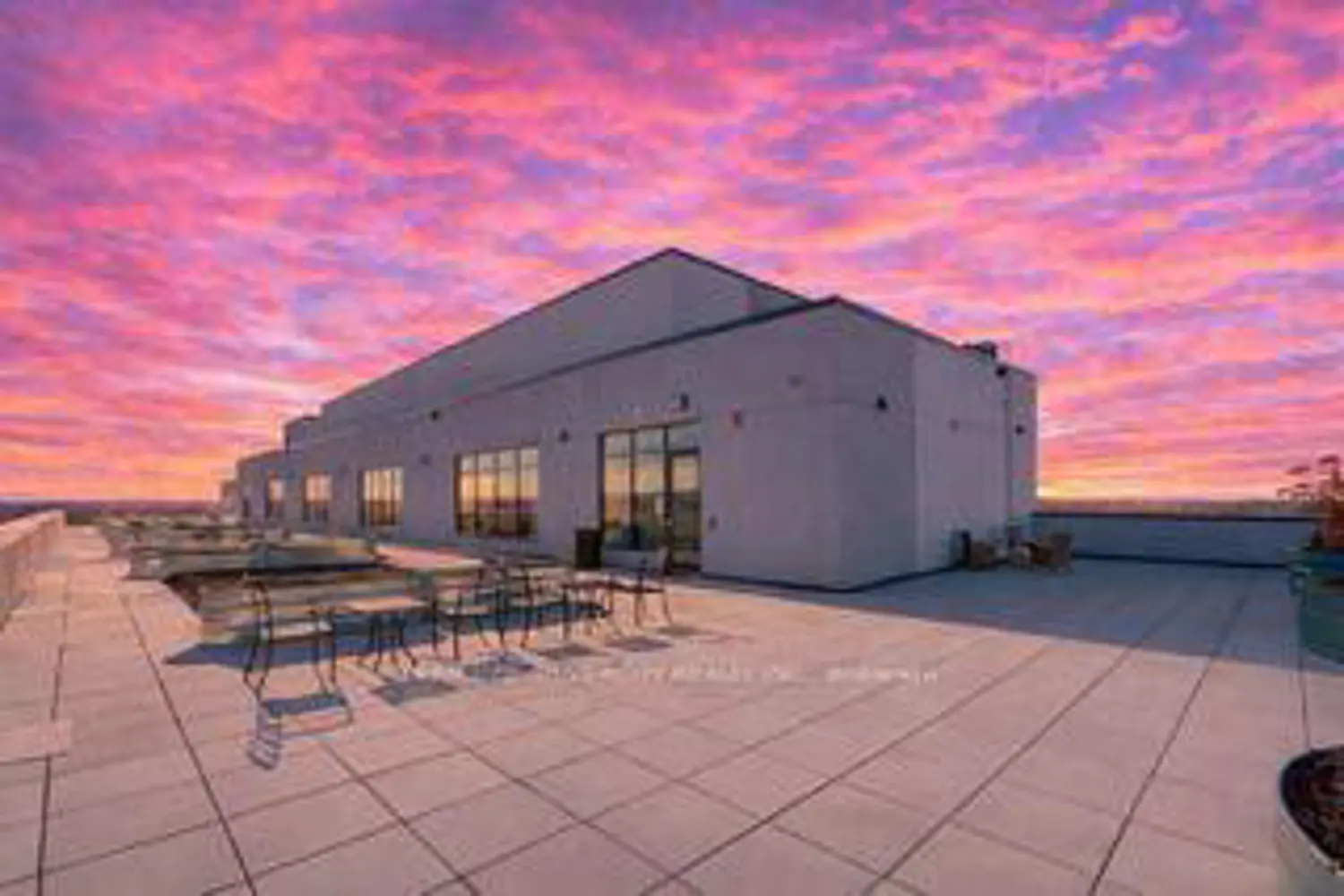 Additional image 13 of 1 Wellington Street 615