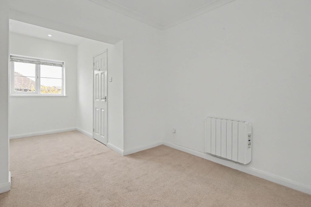 Additional image 9 of 1 bed terraced bungalow for saleOrchard Close, Thame OX9