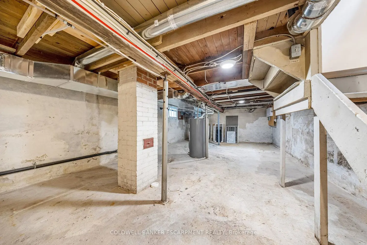 Additional image 13 of 14 Laurine Avenue