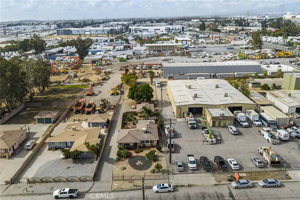 Additional image 101 of 10180 Redwood Ave, Fontana, CA 92335