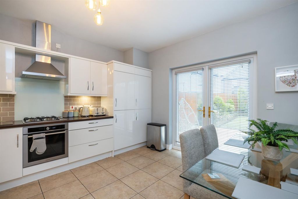 Additional image 8 of 3 bed semi-detached house for sale40 Lady Wallace Gardens, Lisburn BT28