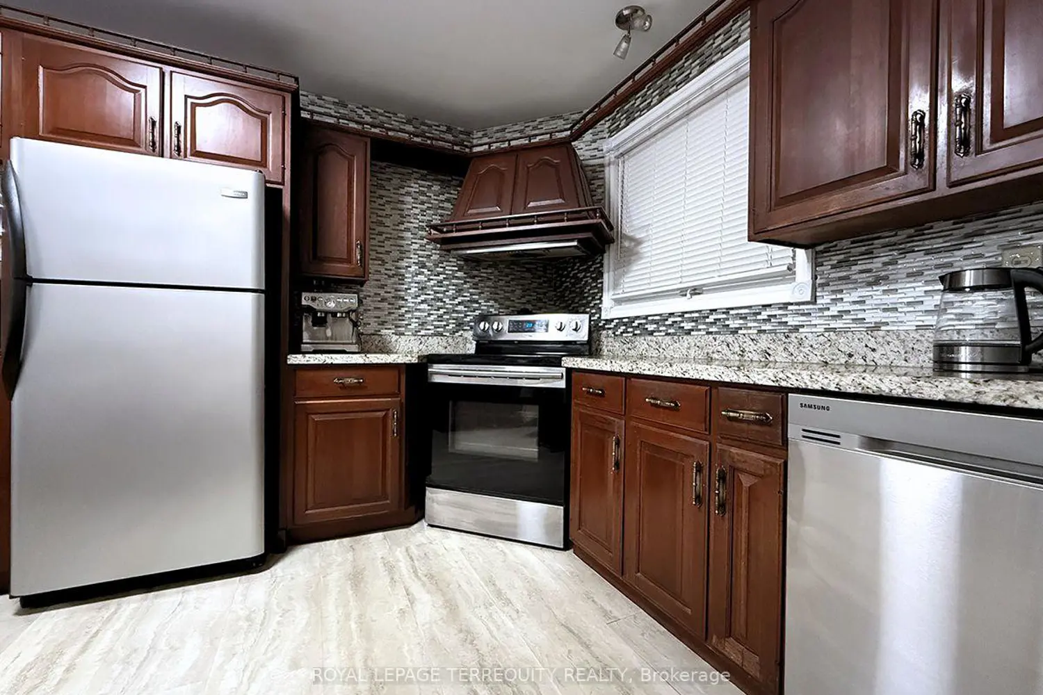 Additional image 7 of 1704 Oberon Crescent