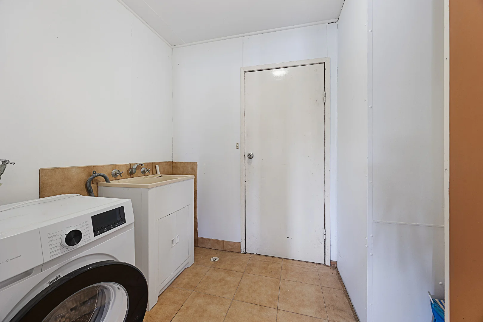 Additional image 14 of 2 Henderson Court, Mount Dutton Bay SA 5607