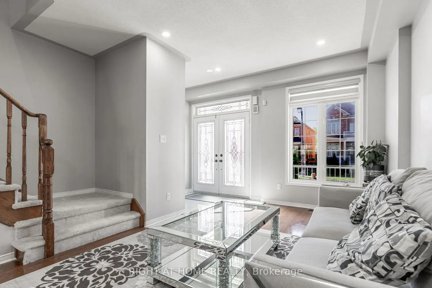 1107 Bonin Crescent