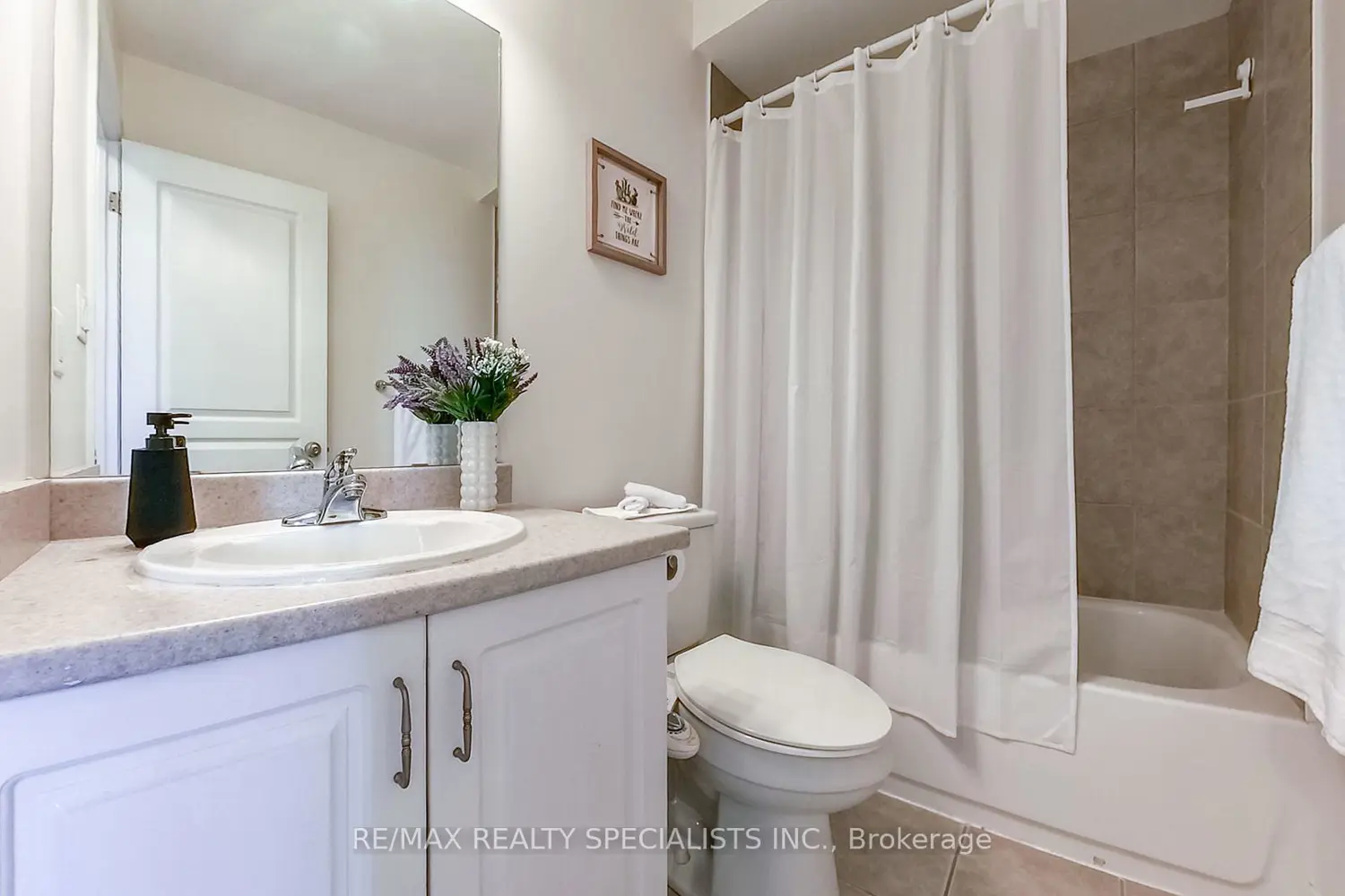 Additional image 14 of 189 Fall Fair Way