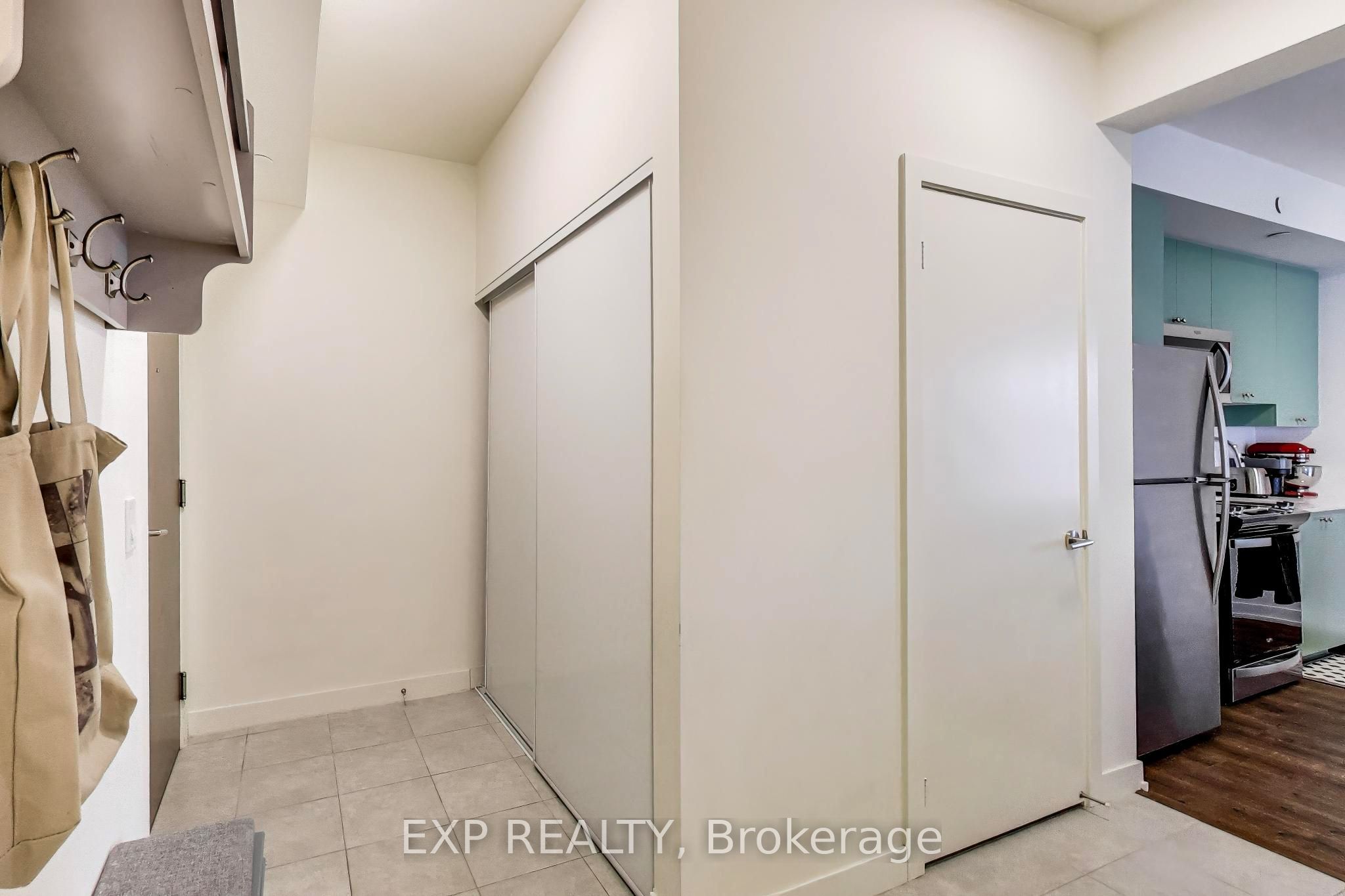 Additional image 6 of 1106-10 Wilby Crescent, Toronto, ON, M9N 0B6
