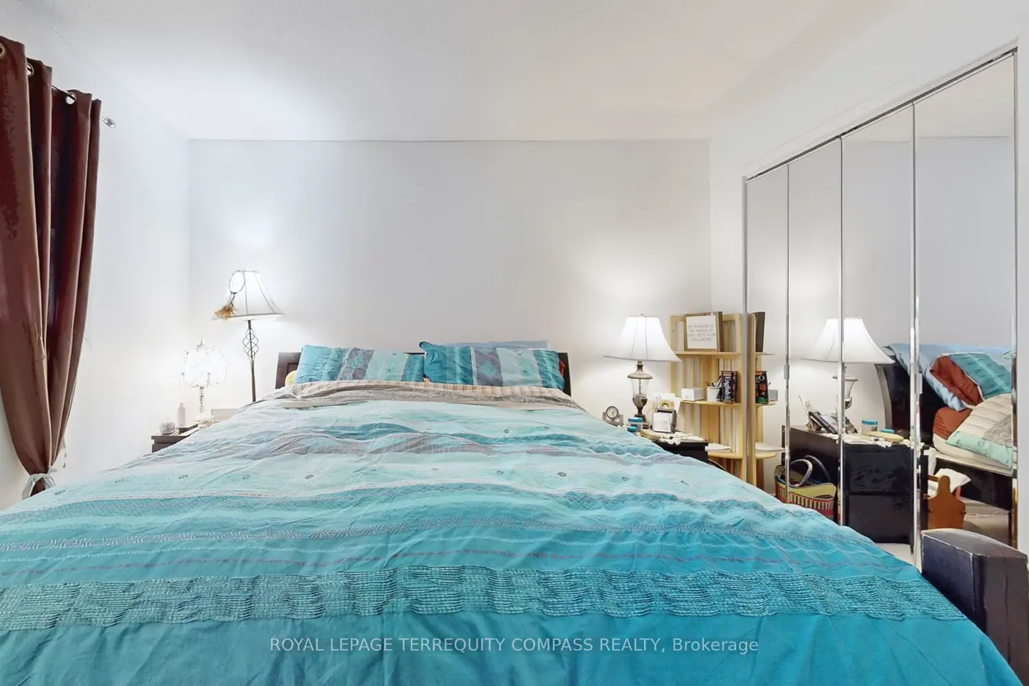 Additional image 12 of 530 Falgarwood Drive 8