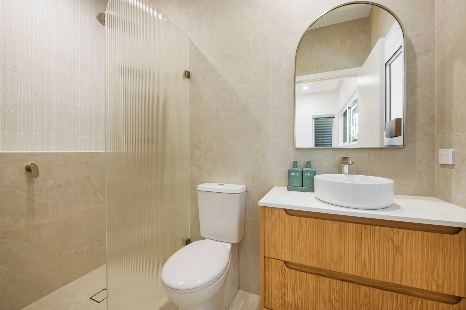 Additional image 18 of 1&2/93 Lakin Street, Bateau Bay NSW 2261