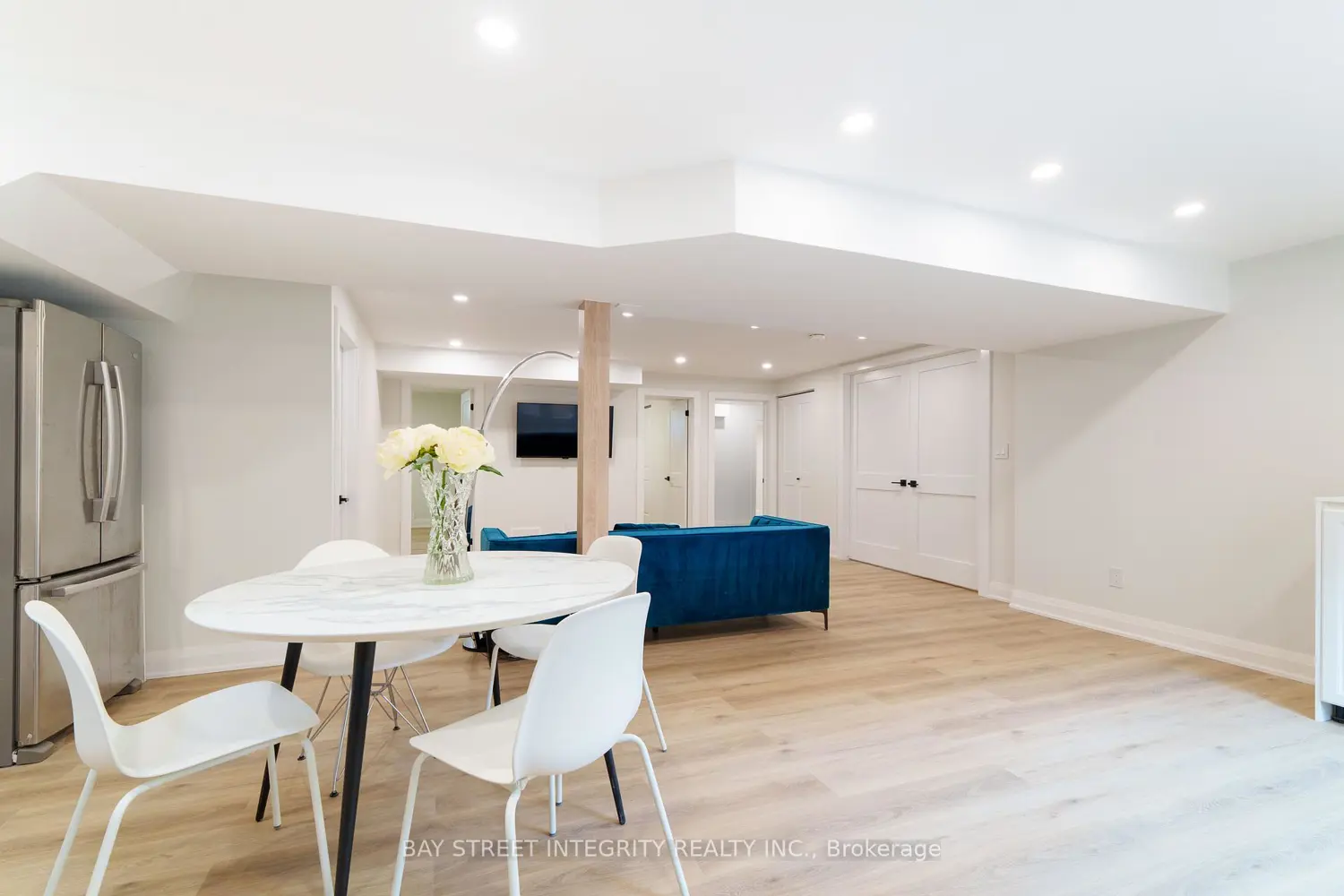 Additional image 15 of 2247 Rodick Road