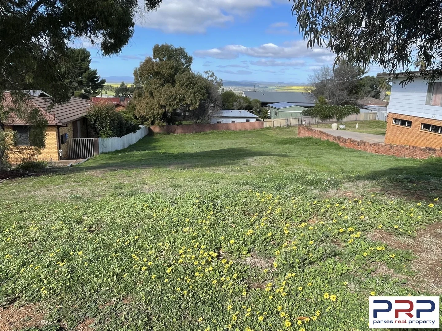5 Panorama Crescent, Parkes NSW 2870