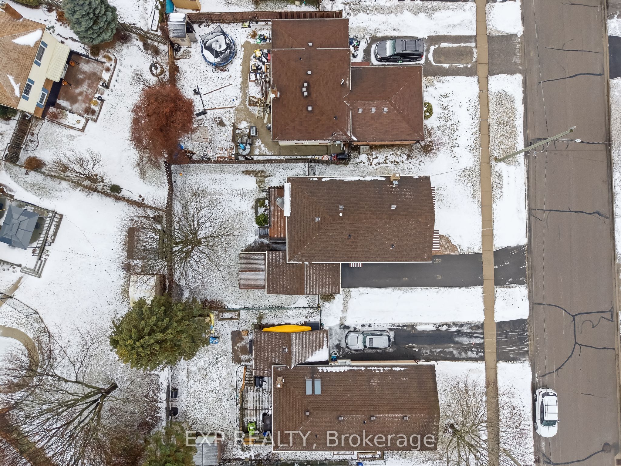 557 Daintry Crescent, Cobourg, ON, K9A 4X9 photo 2