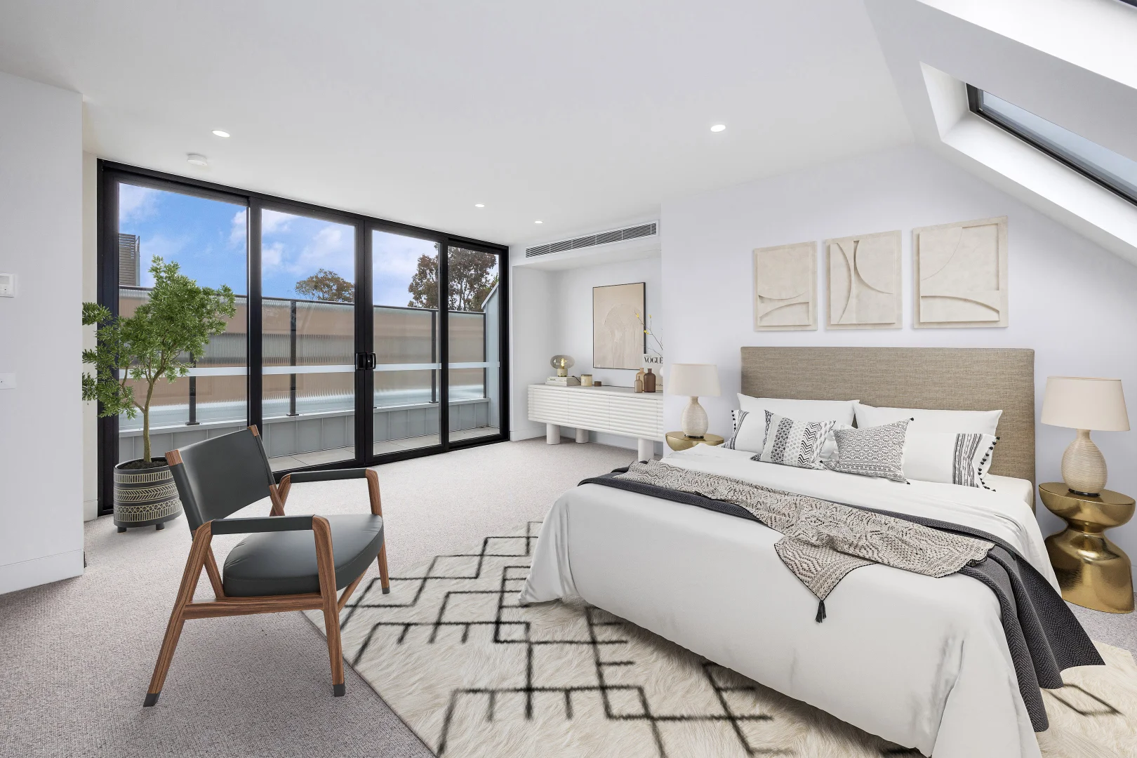 Additional image 3 of 3/243 Balaclava Road, Caulfield North VIC 3161