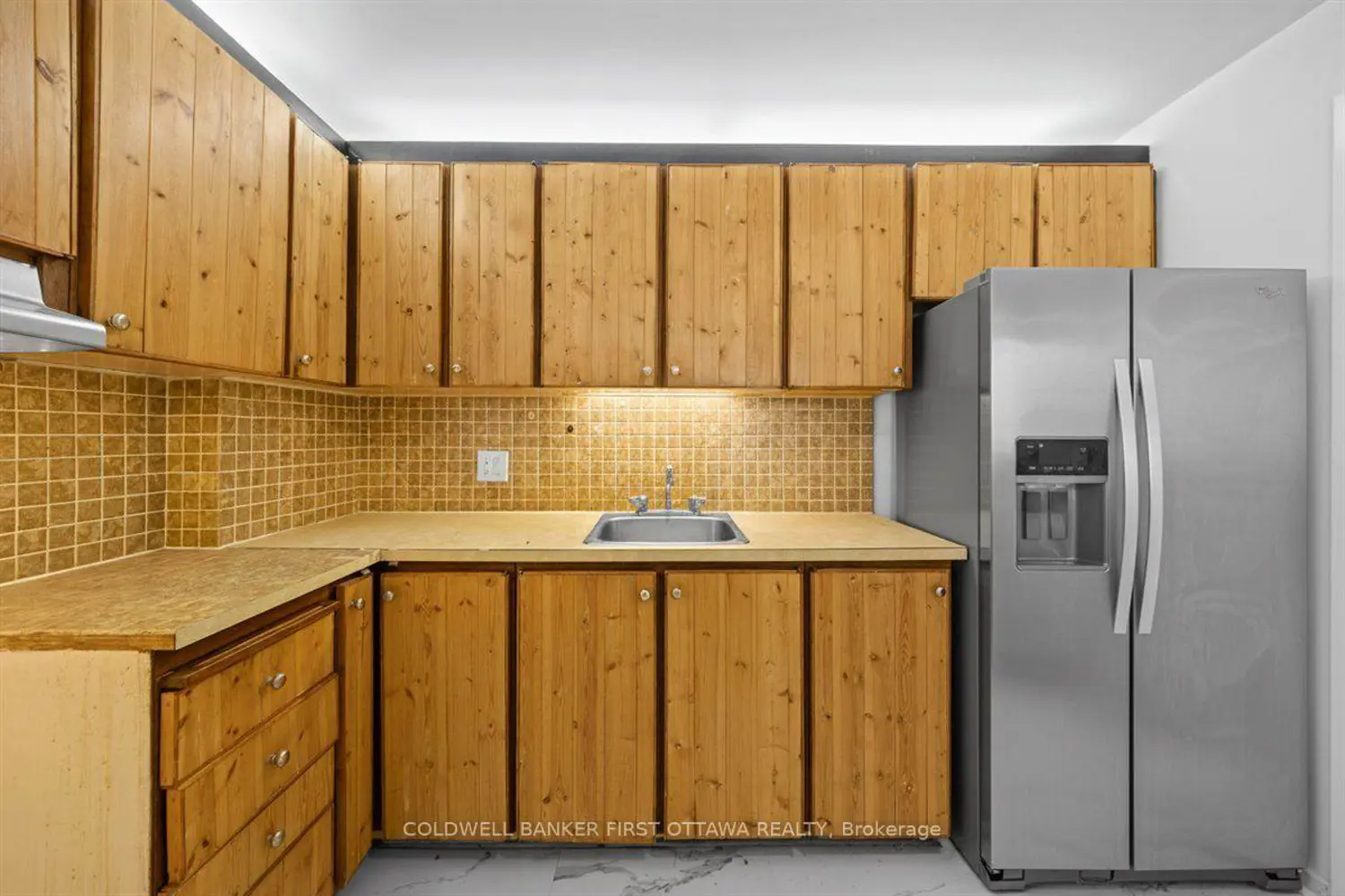 Additional image 5 of 1171 Ambleside Drive 808