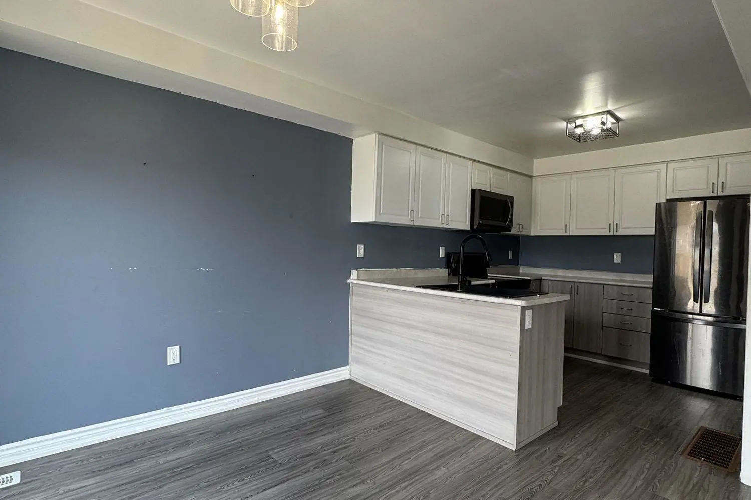 Additional image 3 of 22 Todd Crescent