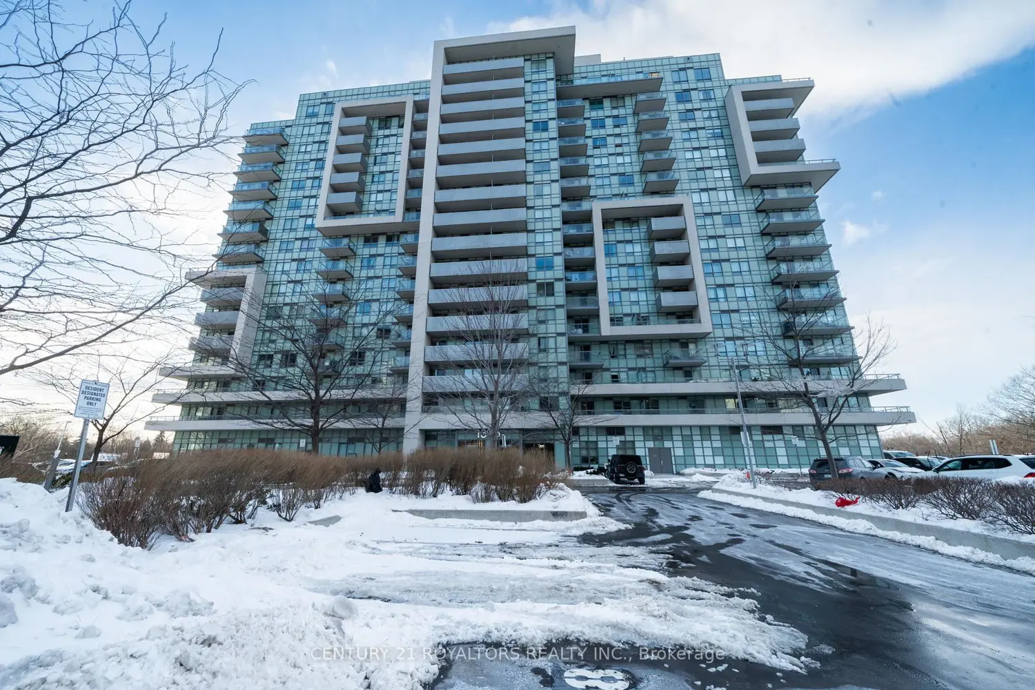 1346 Danforth Road 811
